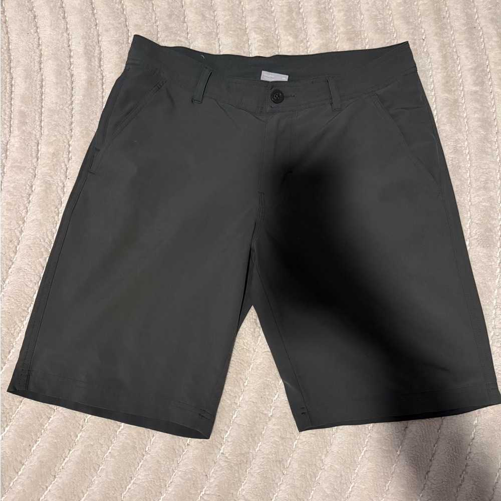 Columbia Charcoal Gray Men's Shorts